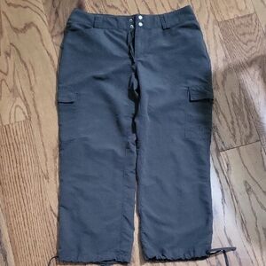 The North Face Black Relaxed Fit Capris
